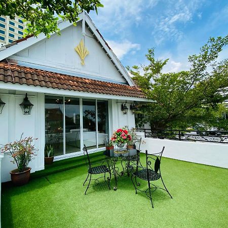 Apple Heritage Hotel George Town Esterno foto